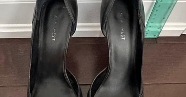 Nine West Black Leather Peep Toe Heels